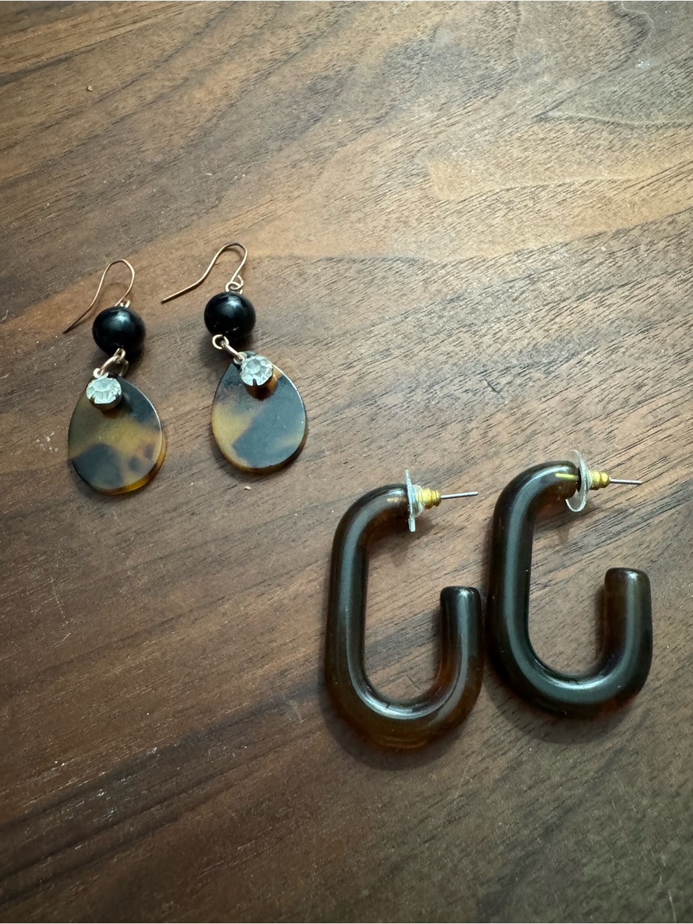Polka Dot Drawer Tortoise Shell Earrings & Coordinating Acrylic/Resin Hoops